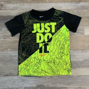 Boys Nike DRIFIT shirt